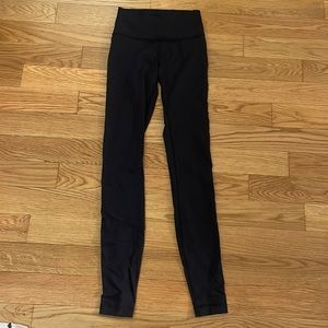 Lululemon black leggings